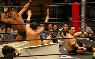 DDT 後楽園ホール_d0104659_1914778.jpg