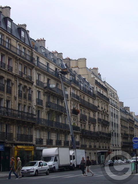 ■引っ越しの季節(フランス)_a0008105_6514729.jpg