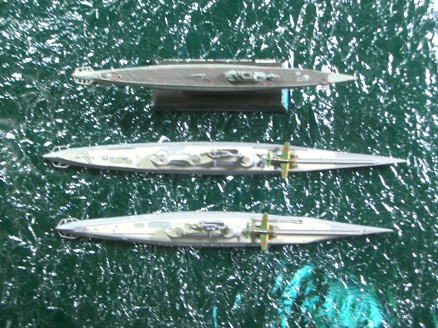 一等潜水艦『伊号第４０２』＆『伊号第１４』竣工！_f0059816_20524422.jpg