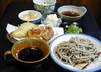 天丼＆冷やし蕎麦と天ぷら_e0126576_925654.jpg