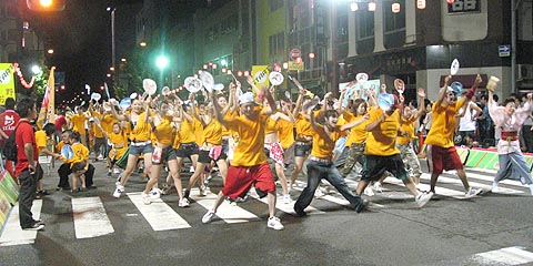 松山まつり 市民参加連「ええやないか 松ちゃま連」 : nomchan.com