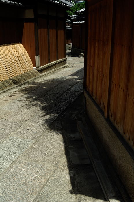 真夏日の東山散策・石塀小路編_f0032011_2143880.jpg