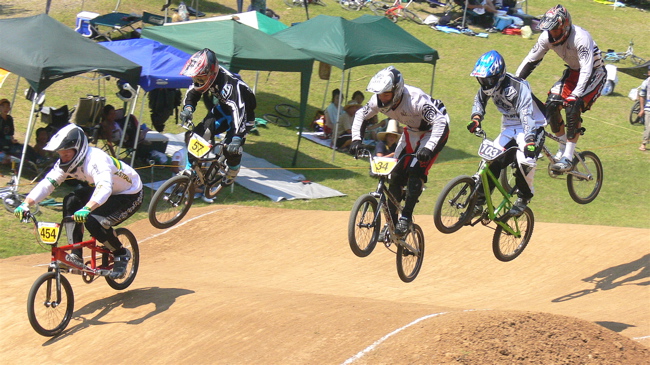 2007環太平洋BMX選手権大会in上越Day2VOL４ チャンピオンクラス準々決勝の画像垂れ流し_b0065730_22263028.jpg