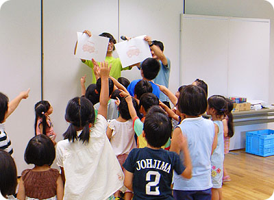 松本市美術館ワークショップ、盛り上がりました！_f0118538_13555323.jpg