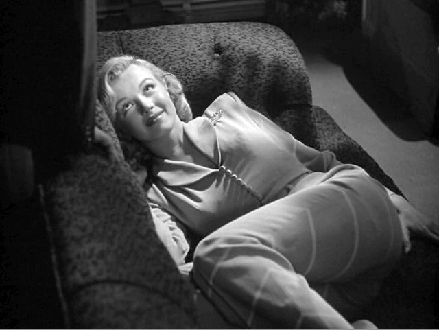 マリリン・モンロー（Marilyn Monroe）「アスファルト・ジャングル」（1950）_e0042361_2311836.jpg