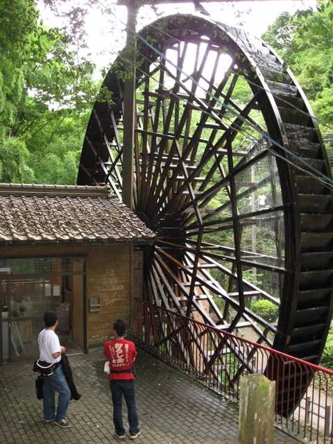 日本一大きい水車 でかまるくん 山口県玖珂郡美川町 きのぴー写真館ヽ 日本一大きい水車 でかまるくん 山口県玖珂郡美川町 きのぴー写真館ヽ