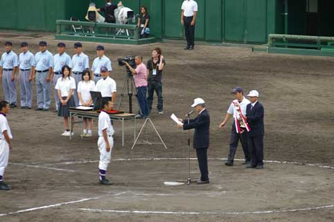 高校野球県大会真っ盛り（６）_c0098228_21185866.jpg