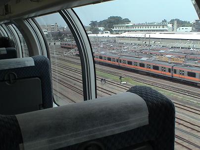 ホリデー快速 ビューやまなし号 さろんかー ホリデー快速 ビューやまなし号 さろんかー