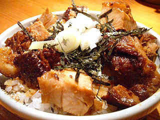 神楽(からく)@学園南 ★ (ジャージャー麺+チャーシューごはん)_f0080612_15225374.jpg