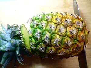 ☆パイナップルの切り方☆_c0092953_21394812.jpg