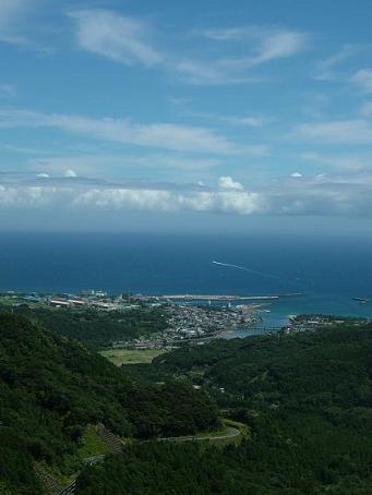 船でいよいよ屋久島上陸！～トッピーと宮之浦港_e0009649_0445071.jpg