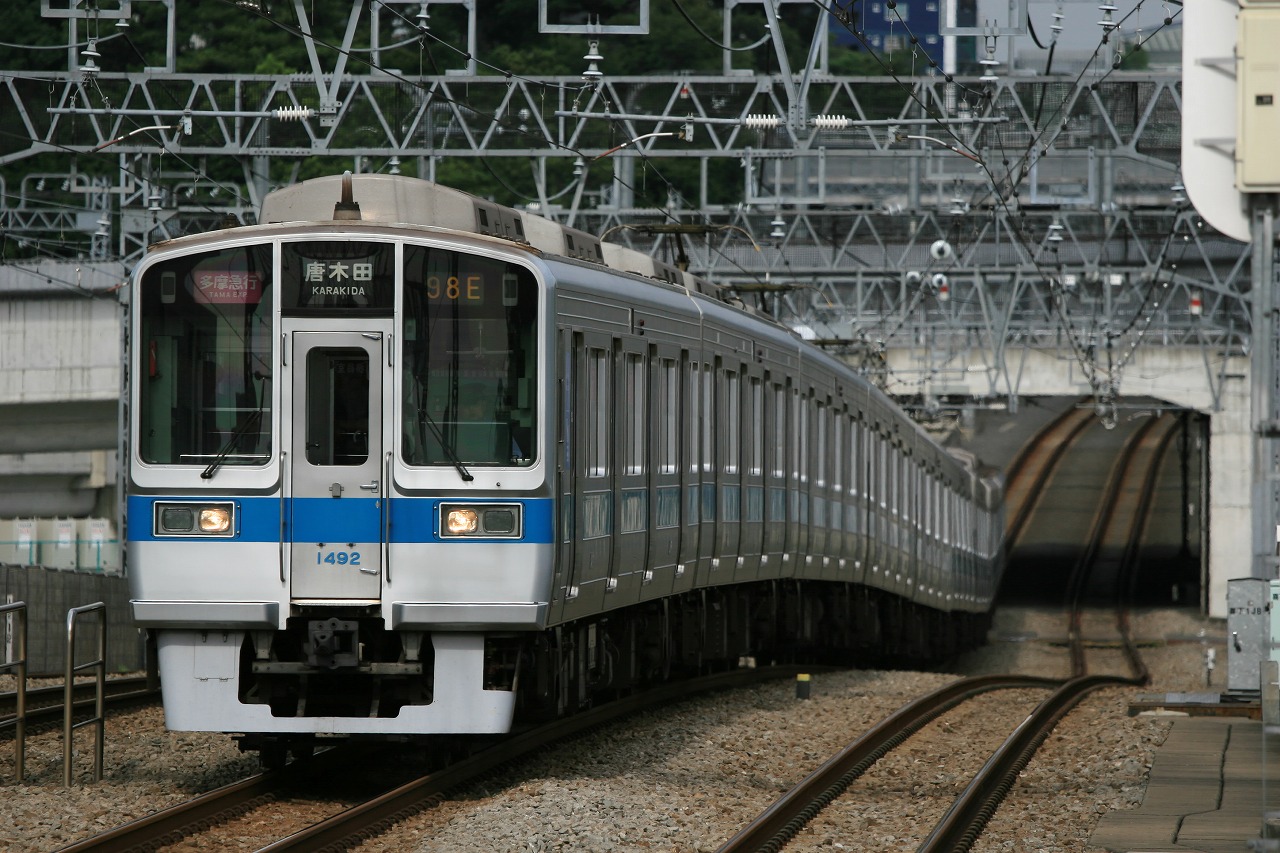 odakyu LINE_c0098347_18261830.jpg