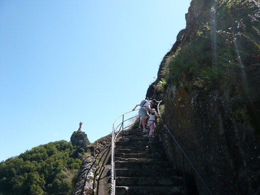 Le puy-en-Velay　（Haute-loire県）観光♪_f0110817_1644217.jpg