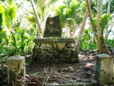 ウォレアイ環礁(メレヨン)で62年前に起きたこと-その四_a0043520_2322619.jpg