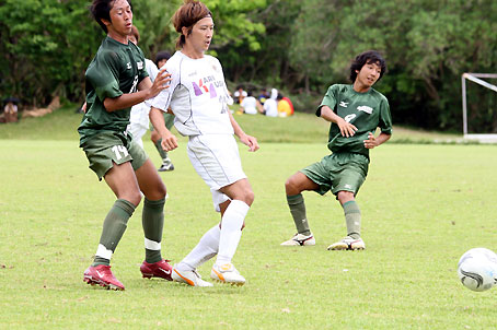 かりゆしfcと沖縄大学の試合 今日の沖縄 Fc琉球 かりゆしfcと沖縄大学の試合 今日の沖縄 Fc琉球