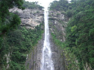 熊野那智大社_c0043737_9512068.jpg