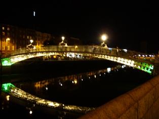 f0041447_0373477.jpg