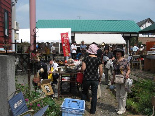 それにつけても（祭り）インスタレーションは疲れました_d0102413_21464180.jpg