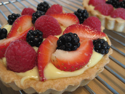 Very Berry_a0000010_1005499.gif