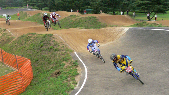 2007東日本BMX選手権大会inひたちvol８ クルーザー１３〜４０オーバークラス決勝の画像垂れ流し_b0065730_18454344.jpg