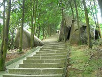 深センめぐり【29】　宝安区　深セン八景・羊台山　(2)　頂上へ_b0075737_239870.jpg