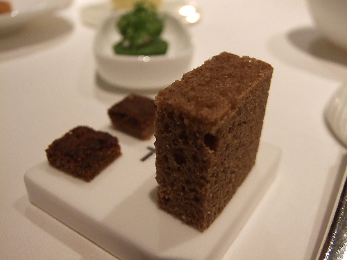 a0000029_12342787.jpg