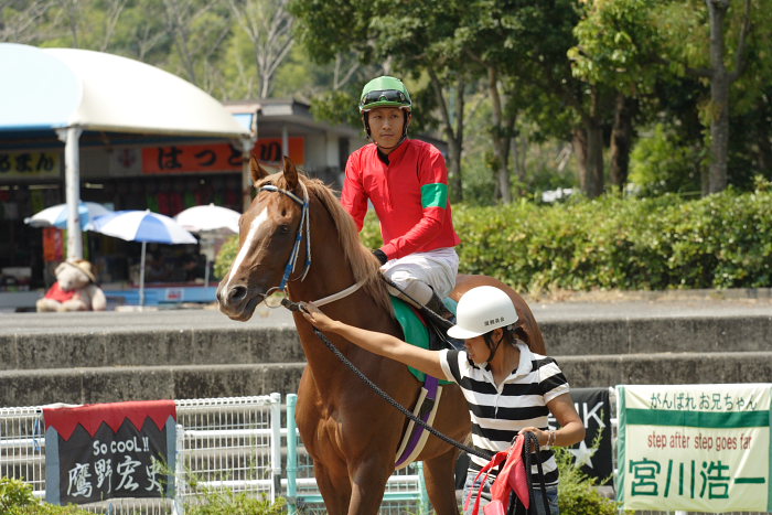 2007年8月26日(日) 高知競馬 3R_a0077663_22291860.jpg