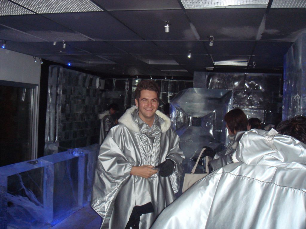 ICE BAR_a0093304_9492443.jpg