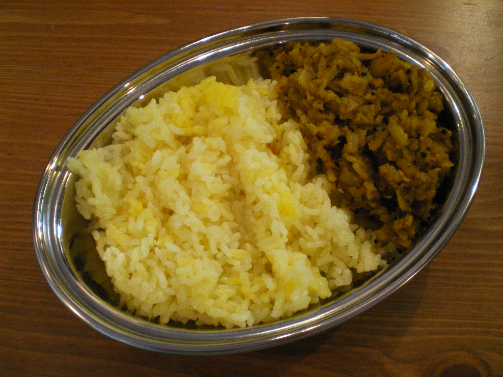 こだわりのサフランライス_b0117913_13564686.jpg