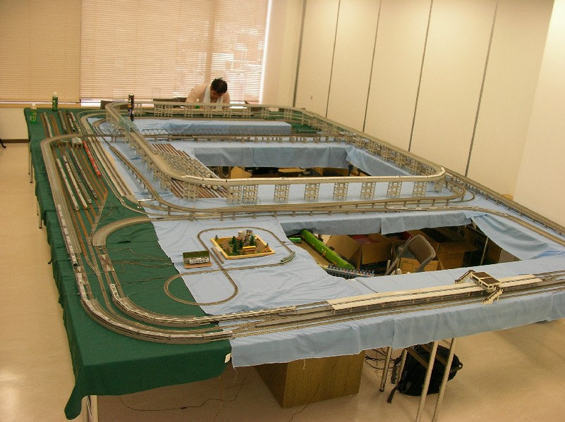 親子で遊ぼう鉄道模型in彦根 報告_a0066027_22511942.jpg