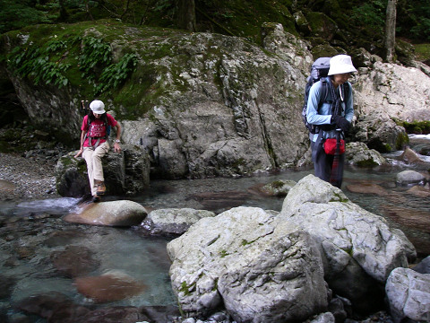 弥山川コースで弥山・八経ケ岳へ（１日目）_c0002874_20141182.jpg