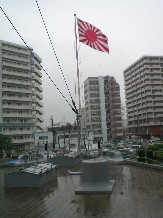 天の原ふりさけみれば春日なる三笠の山に出でし月かも_c0002171_1416272.jpg