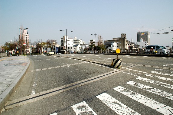 　　川のある風景_b0093754_0212299.jpg