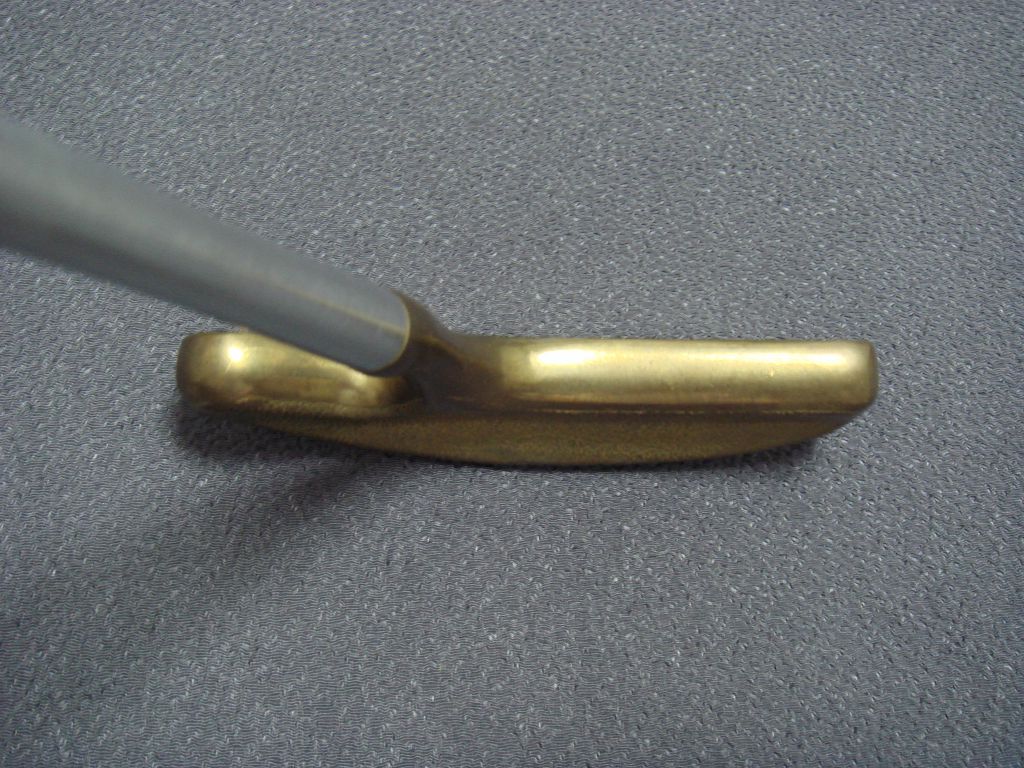 ACUSHNET BULLSEYE 〜Flange : THE BANK OF PUTTERS