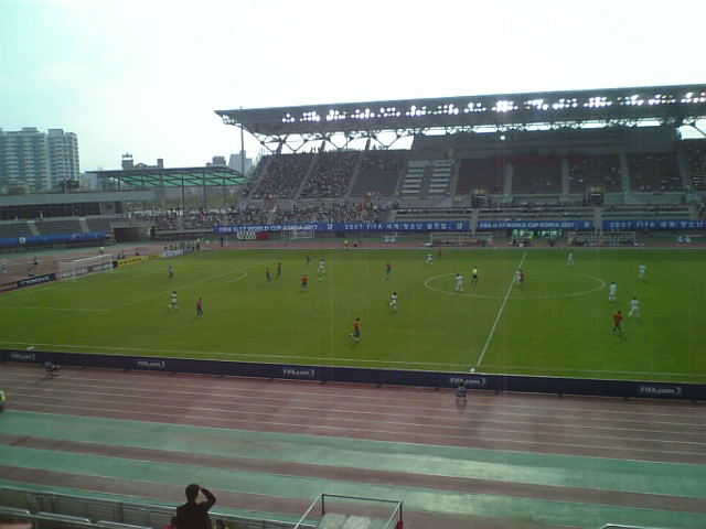 FIFA U-17 WORLD CUP KOREA 2007 - 울산-Syria vs Spain_e0039513_2340236.jpg