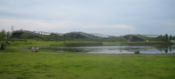 ｎ的建築ガイド 敬称略 1 福岡vol 1 ぐりんぐりん 伊東豊雄と 北九州三部作 磯崎新 In福岡 Nodesign Blog