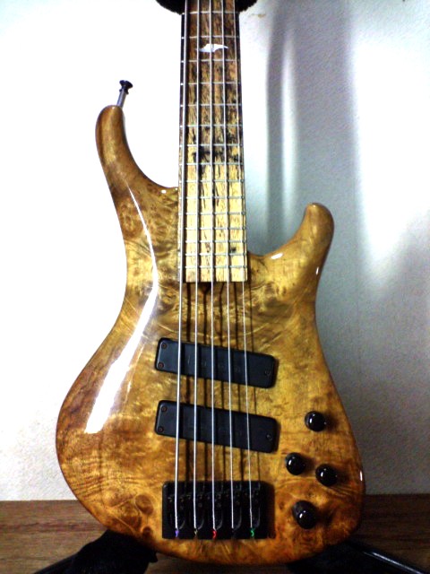 Roscoe / LG-3005 : w a t a r u m b l e