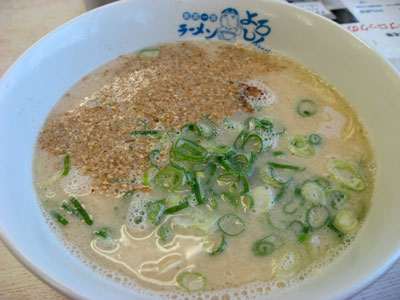 ラーメン　よろしく_e0022455_9305819.jpg