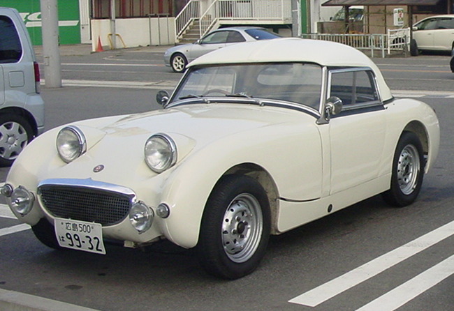 まずはカニ目紹介 Sprite Triumph Bials Elsinore