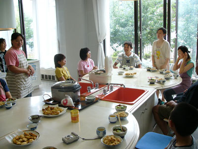 2007年7月1日　第五回アジア料理教室＜マレーシア料理　肉骨茶＞_c0110289_10343442.jpg