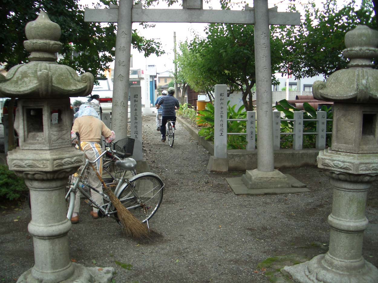 山神社と津田・荒田島_f0141310_23471272.jpg