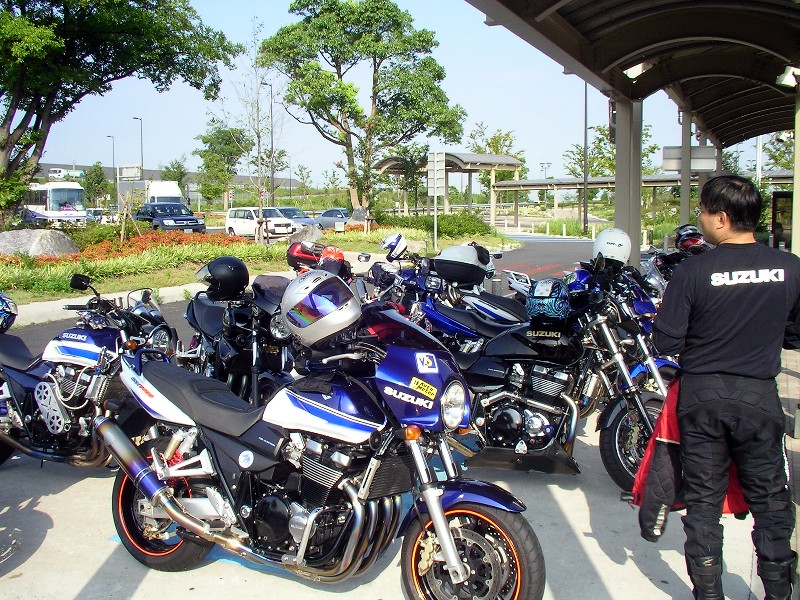 a0001020_2125879.jpg