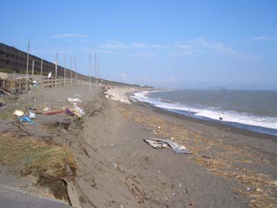 台風9号一過の海岸侵食と千ノ川 杉ちゃんが行く3