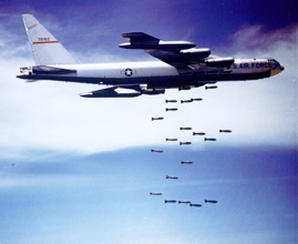 6発の原爆搭載爆撃機が米国上空を縦断飛行!_d0123476_125228.jpg
