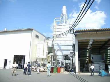 日出づる国のエコ工場_d0087595_17365117.jpg