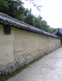 f0063944_12421037.gif