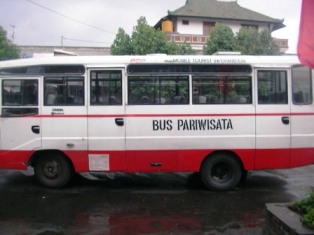 Perama Shuttle Bus で 節約するどー！_a0074049_428349.jpg