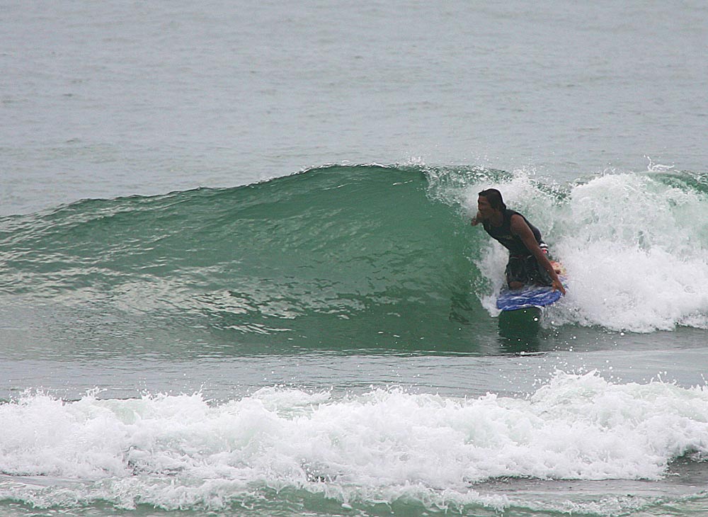 ＡＳＡＩＣＨＩ！ＳＵＲＦＩＮＧ！_b0071785_2214848.jpg