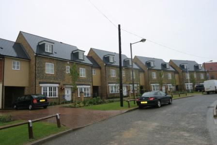 イギリス郊外の分譲住宅です メープルホームズ仙台 Blog