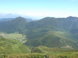 風が伝える　心安らぐ秋気配　久住から降りていく　　_c0070439_033453.jpg